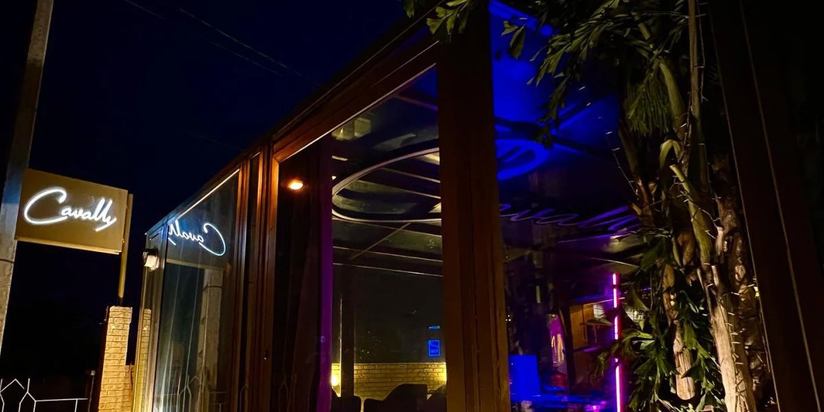 Cavally lounge
