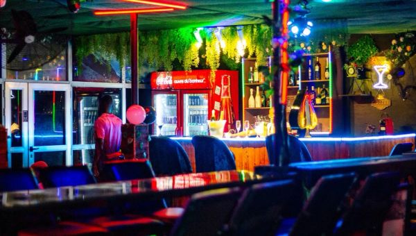 14 Lounge Terrasse