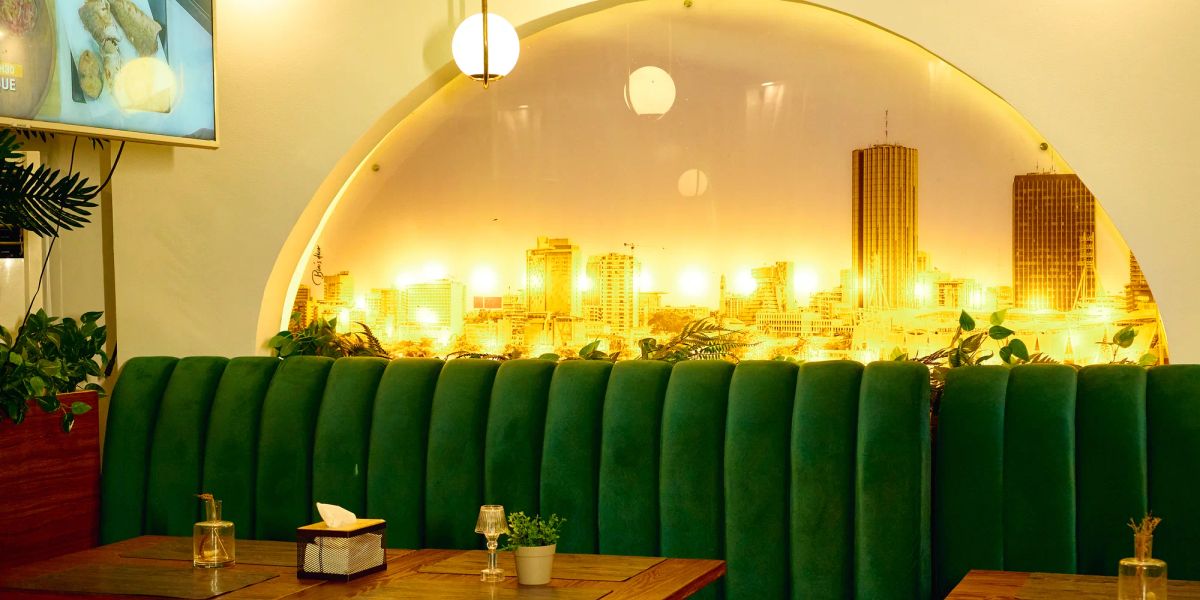 SKINNY LE RESTAURANT